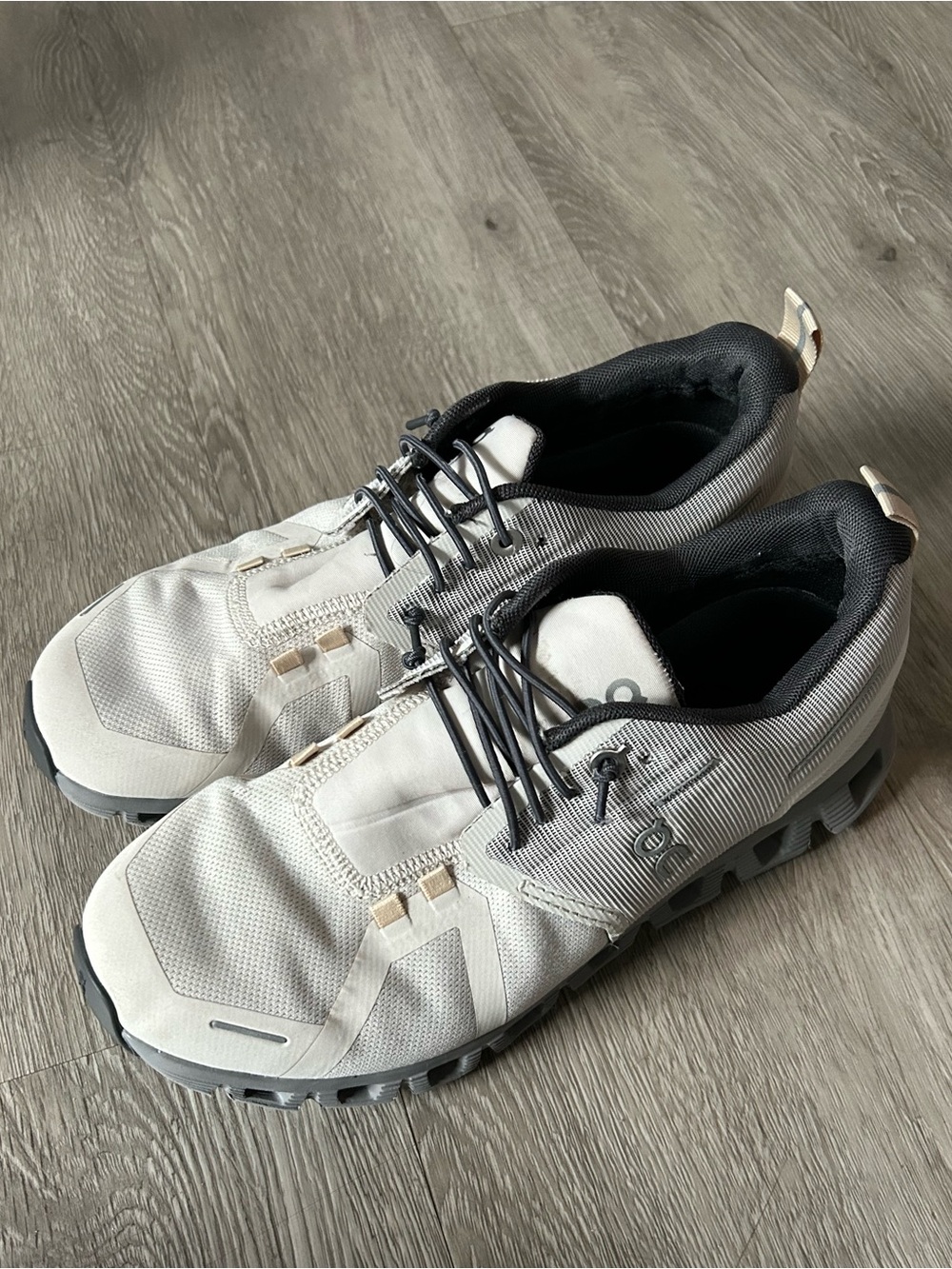 On Cloud Gray Cloudtec Running Shoes Size 7